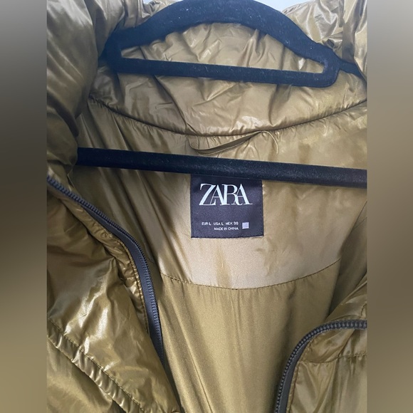 Zara mid length puffer jacket - Picture 2 of 2
